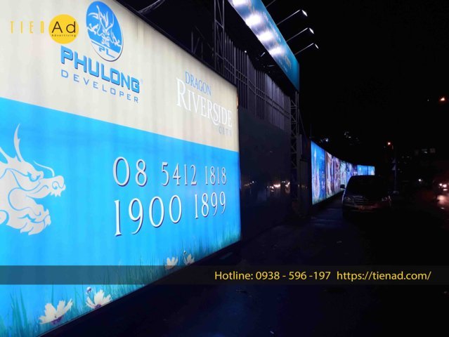 hộp đèn hàng rào hiflex quảng cáo tại quận 6