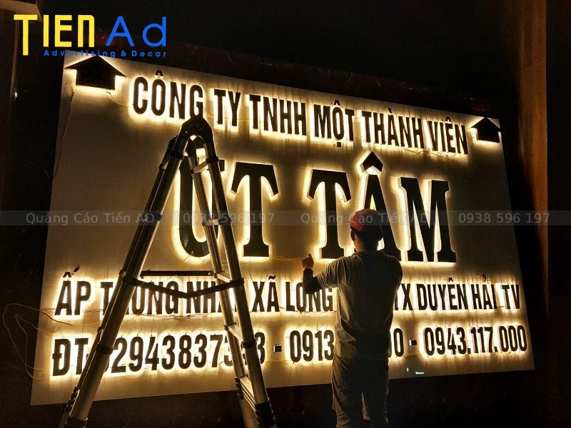 Bảng hiệu alu chữ inox - 6