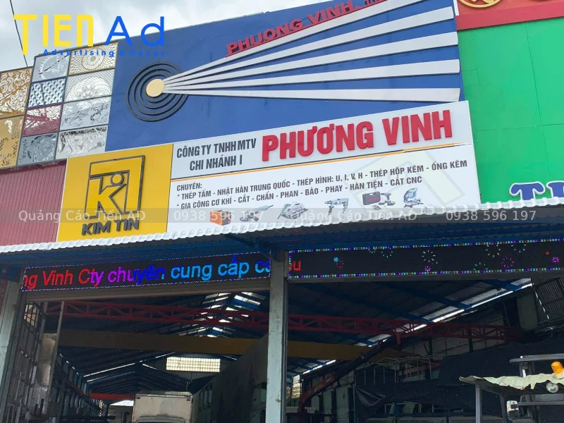 Bảng hiệu alu chữ nổi công ty Phương Vinh