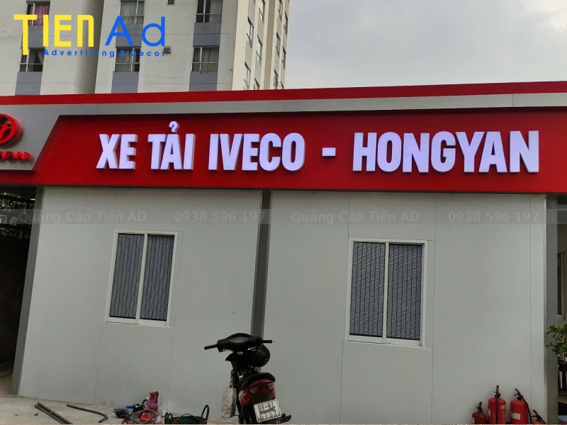 Bảng hiệu alu chữ nổi đèn LED