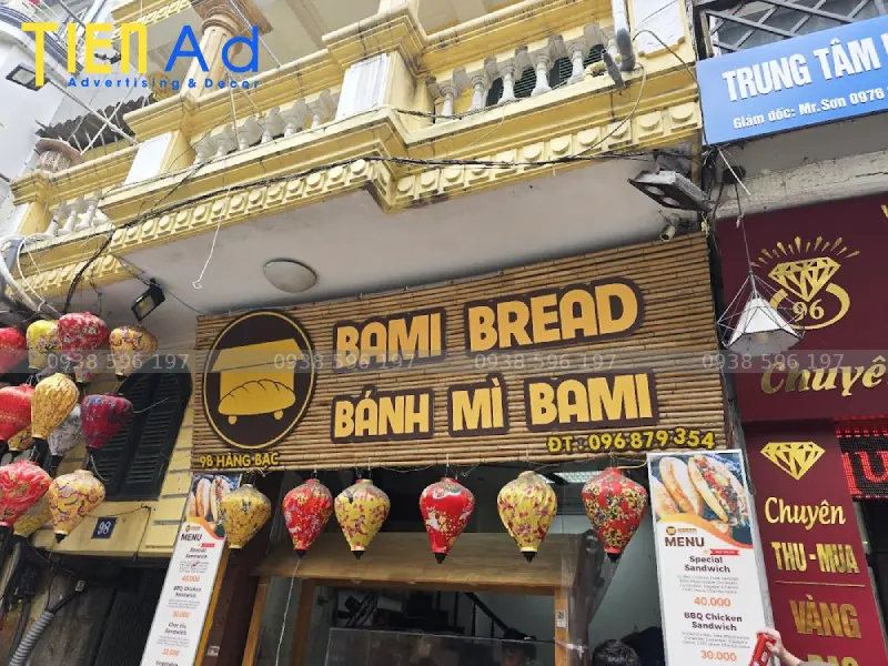 Bảng hiệu bánh mì Bami