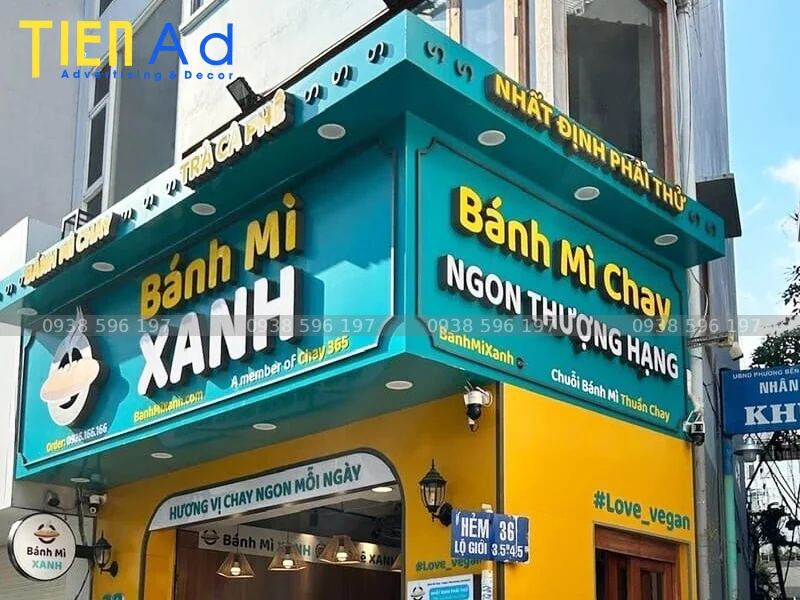 Bảng hiệu bánh mì alu