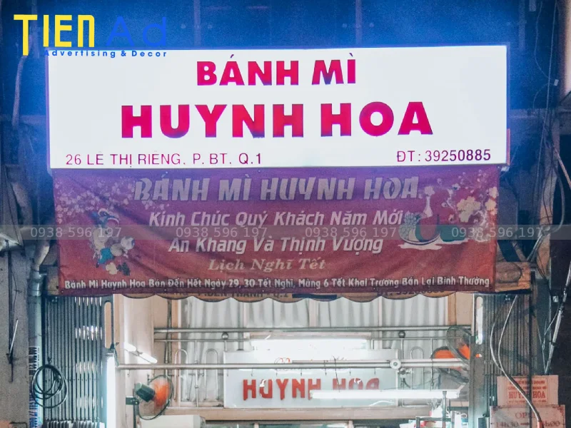 Bảng hiệu bánh mì bạt hiflex