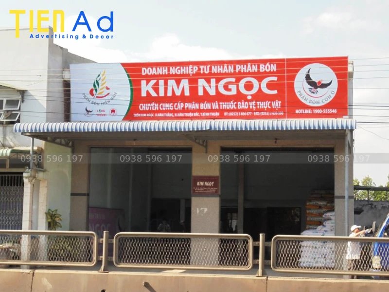 Bảng hiệu căng bạt hiflex