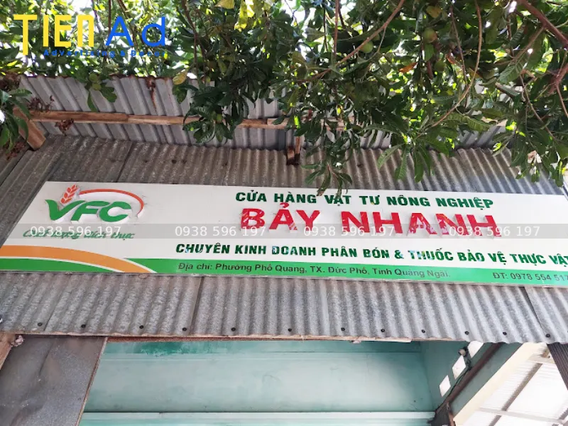 Bảng hiệu cửa hàng vật tư nông nghiệp Bảy Nhanh