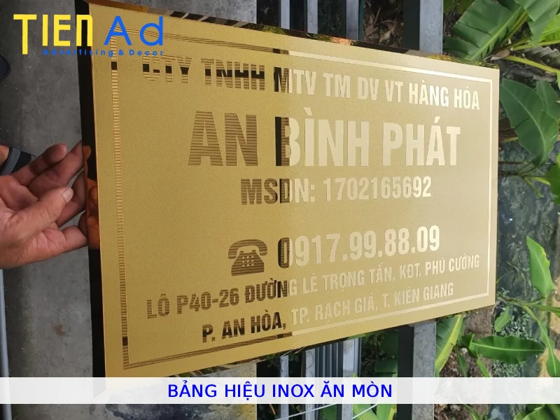 Bảng hiệu inox ăn mòn