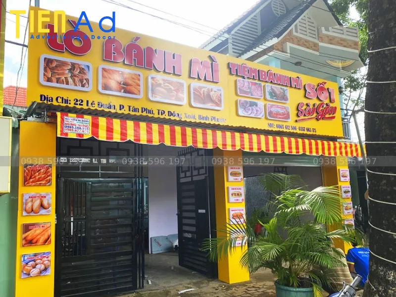 Bảng hiệu lò bánh mì