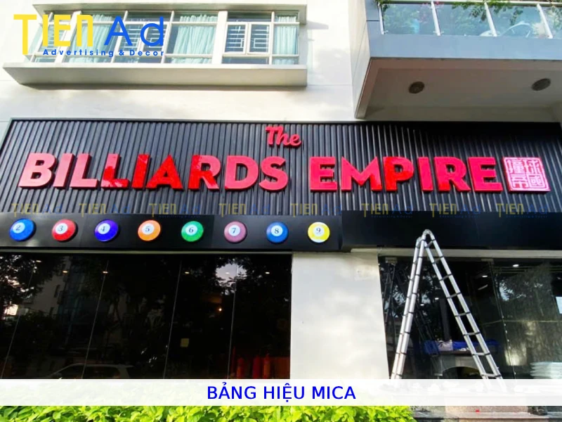 Bảng hiệu mica