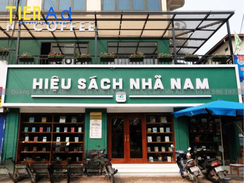 Bảng hiệu nhà sách - 2