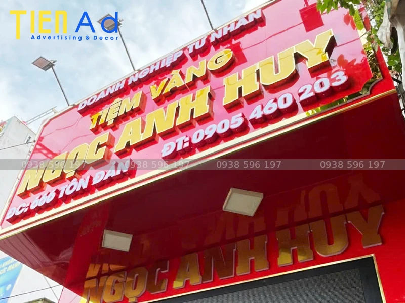 Bảng hiệu tiệm vàng mica
