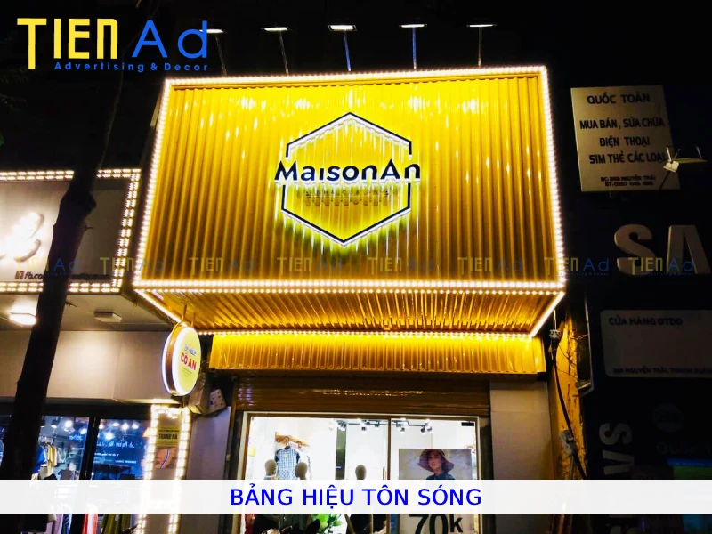 Bảng hiệu tôn sóng