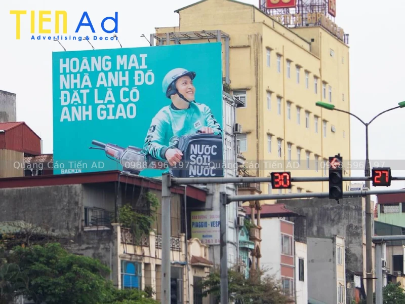 Bảng quảng cáo ngoài trời của Baemin