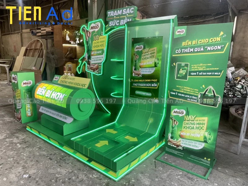 Bảng quảng cáo ngoài trời sữa Milo