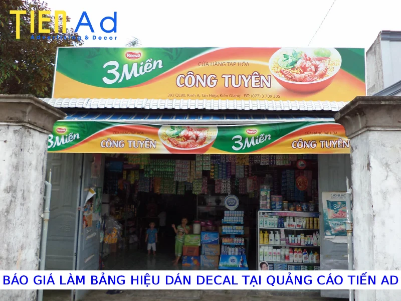 Báo giá làm bảng hiệu dán decal tại Quảng Cáo Tiến AD