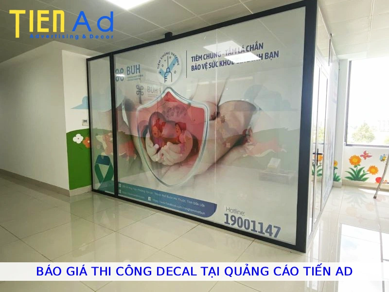 Báo giá thi công decal tại Quảng Cáo Tiến AD