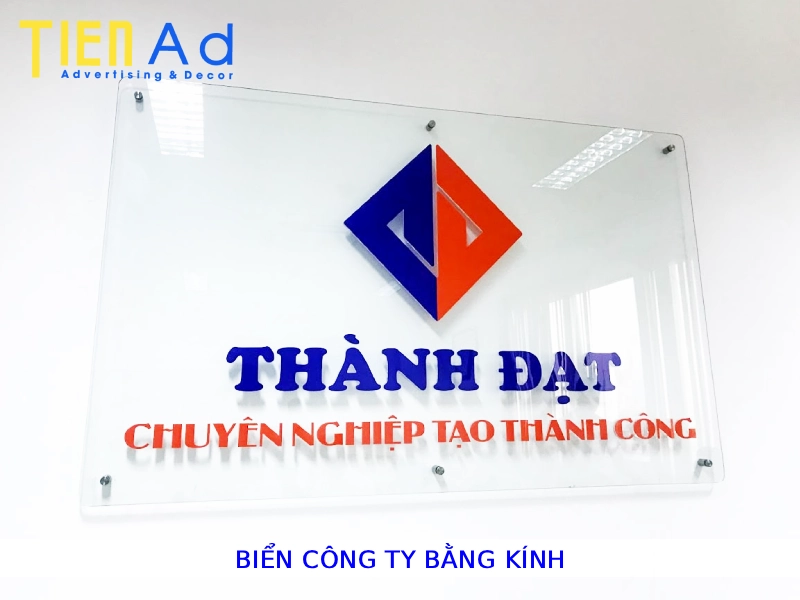 Biển công ty bằng kính