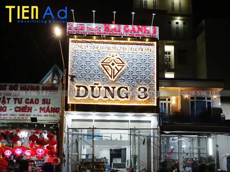 Biển hiệu tiệm vàng Dũng 3