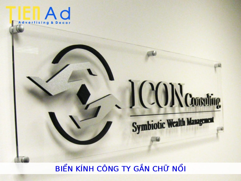 Biển kính công ty gắn chữ nổi