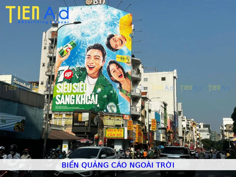 Biển quảng cáo ngoài trời