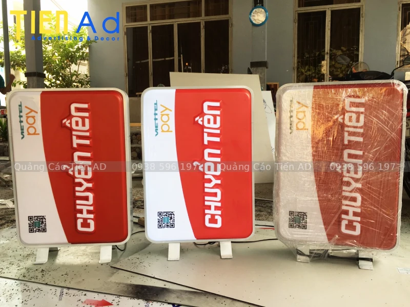 Các kích thước thông dụng của biển vẫy hộp đèn mica hút nổi