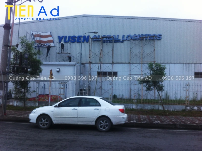 Cách lựa chọn kích thước bộ chữ nổi phù hợp cho nhà máy, nhà xưởng