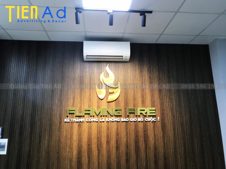 Chữ nổi dán tường - 1