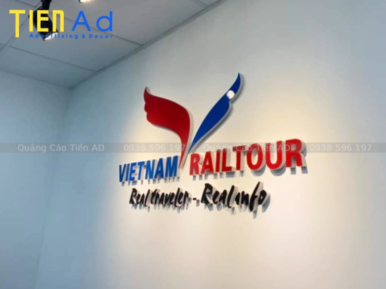 Chữ nổi dán tường kết hợp đèn LED Khi ánh sáng nâng tầm giá trị thương hiệu đêm khuya