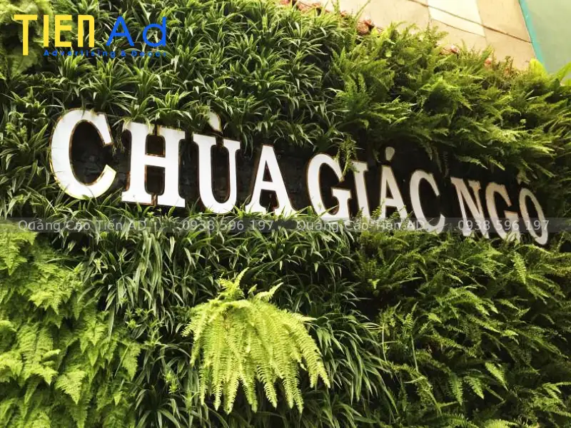 Chữ nổi mica viền inox không đèn