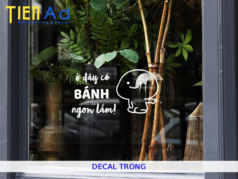 Decal trong