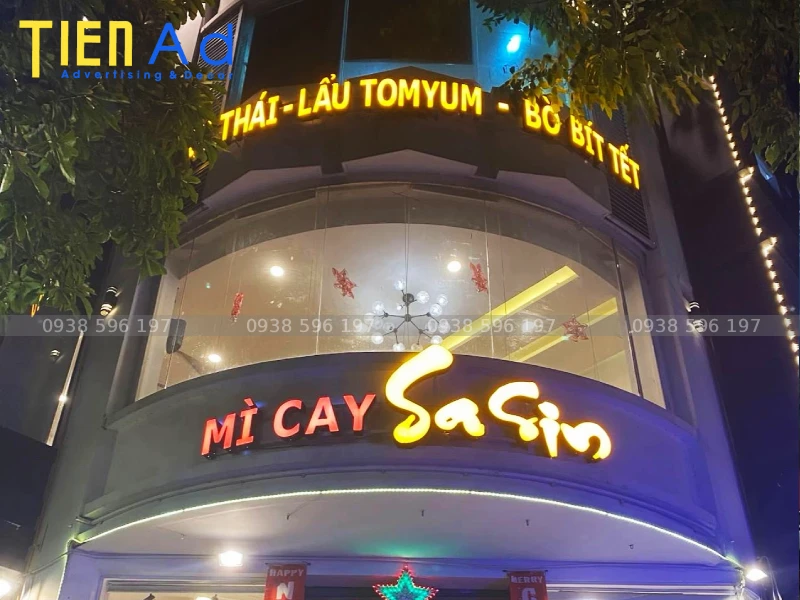 Địa chỉ làm bảng hiệu mì cay uy tín tại TP.HCM