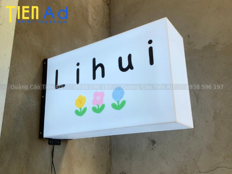 Địa chỉ làm hộp đèn mica không viền uy tín hàng đầu tại TP.HCM