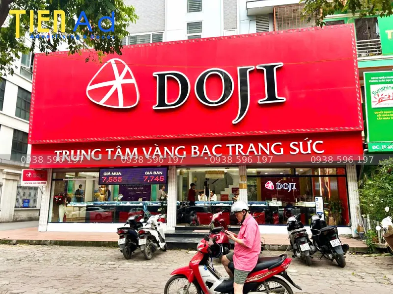 Đơn vị uy tín chuyên làm bảng hiệu tiệm vàng đẳng cấp sang trọng tại TP.HCM