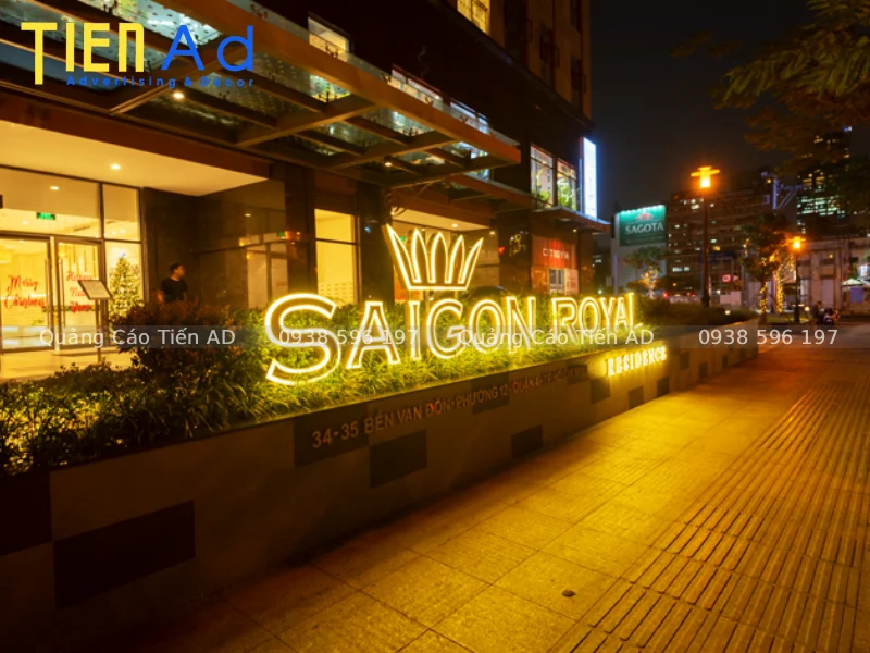 Giải pháp đèn LED và chiếu sáng ban đêm cho chữ nổi cổng tòa nhà, cổng chào đô thị, khu công nghiệp