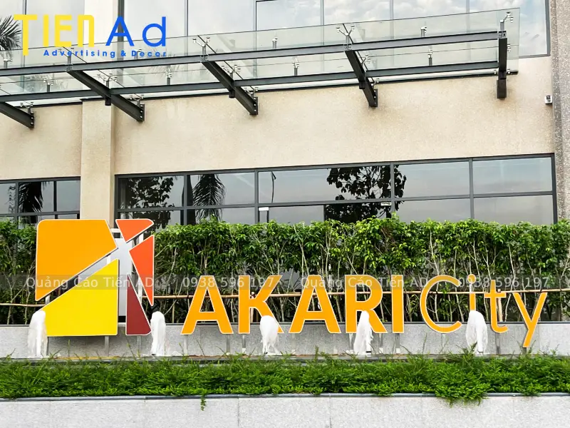 Hạng mục chữ nổi inox và Logo thương hiệu