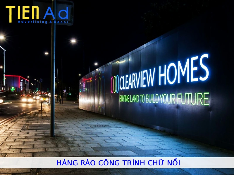 Hàng rào công trình chữ nổi