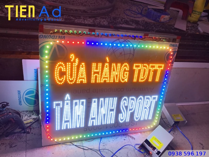Hộp đèn LED