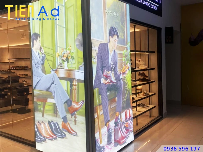 Hộp đèn quảng cáo cửa hàng giày