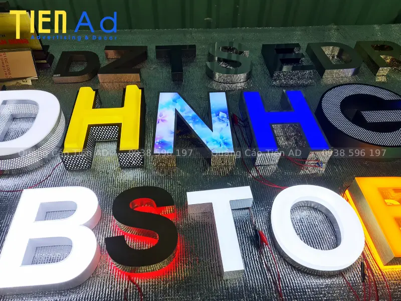 Khách đi ngang nhưng không chú ý Vấn đề nằm ở đâu