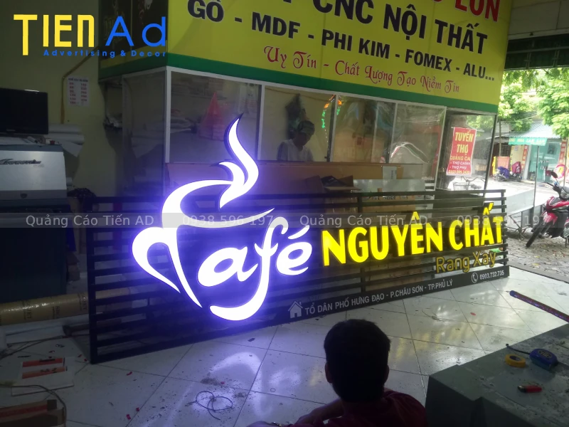 Khi nào nên chọn chữ nổi mica đèn LED