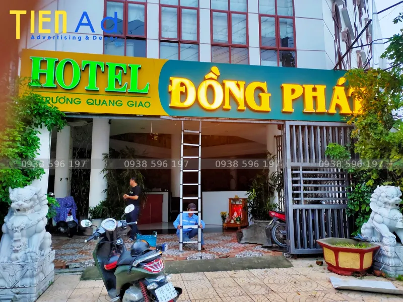 Kinh nghiệm lựa chọn chất liệu làm bảng hiệu quảng cáo