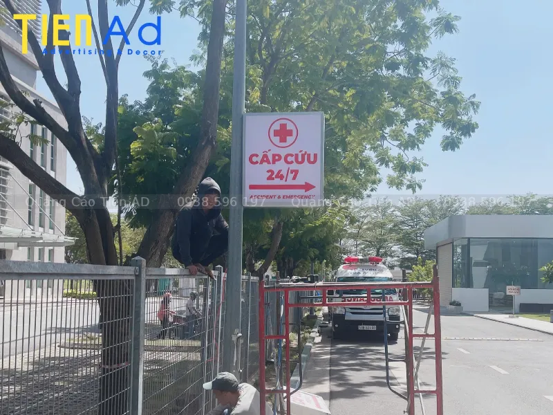 Làm bảng hiệu bệnh viện Gia An 115 ở Bình Tân - 3