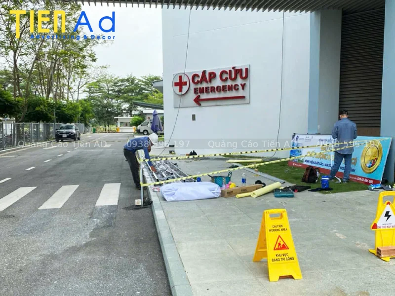 Làm bảng hiệu bệnh viện Gia An 115 ở Bình Tân - 6