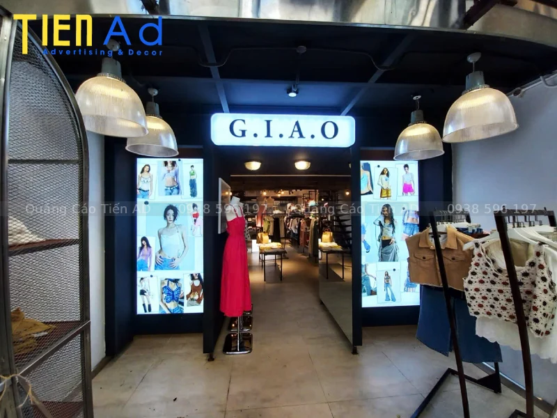 Làm bảng hiệu shop thời trang G.I.A.O - 3