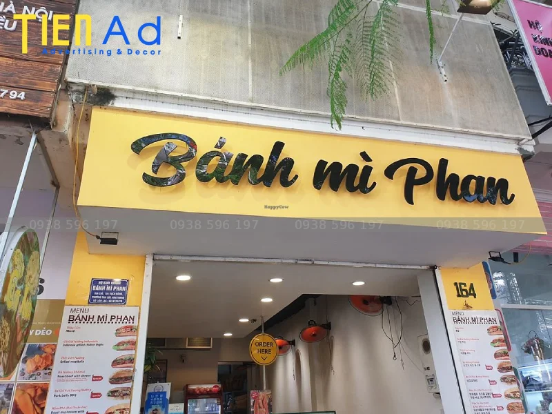 Mẫu bảng hiệu bánh mì đẹp hấp dẫn vị giác