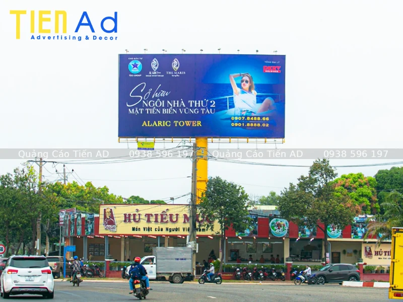 Mẫu pano quảng cáo ngoài trời - 2