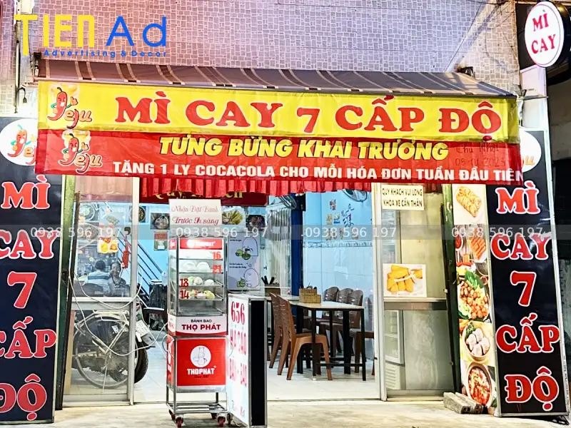 Những lưu ý để làm bảng hiệu mì cay đẹp