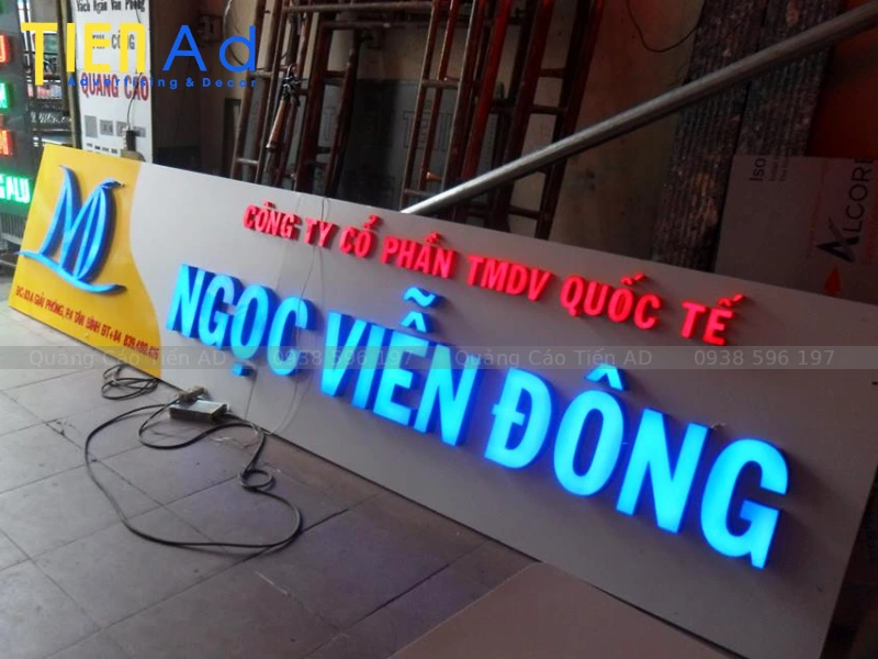 Những mẫu bảng hiệu alu chữ nổi mica đẹp năm 2026