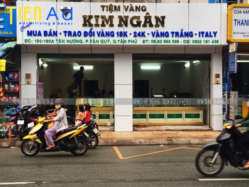 Phong cách thiết kế bảng hiệu tiệm vàng phổ biến tại TP.HCM