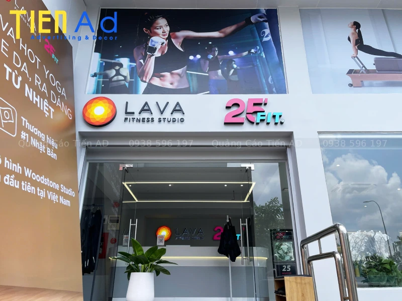 Quảng Cáo Tiến AD chuyên làm bảng hiệu trọn gói giá rẻ tại TP.HCM