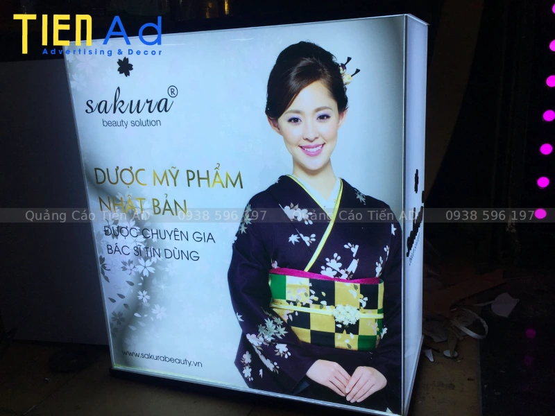 Quảng Cáo Tiến AD chuyên thi công hộp đèn không viền trọn gói giá rẻ tại TP.HCM